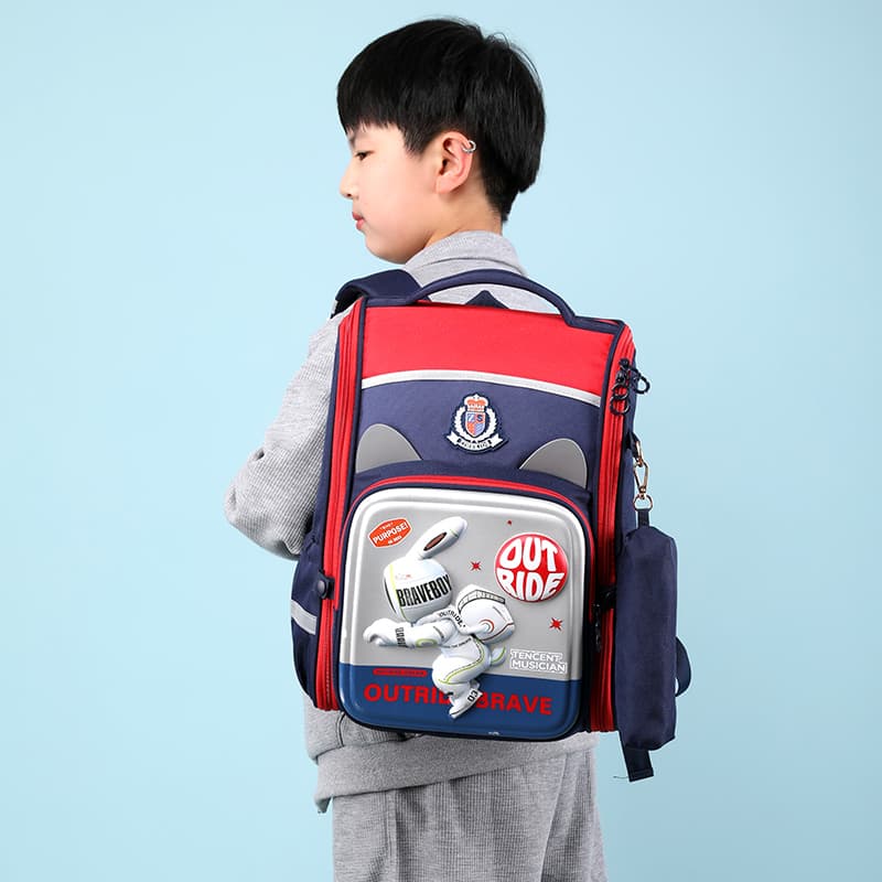 805 Laptop Backpack for School Boy Model Back Display