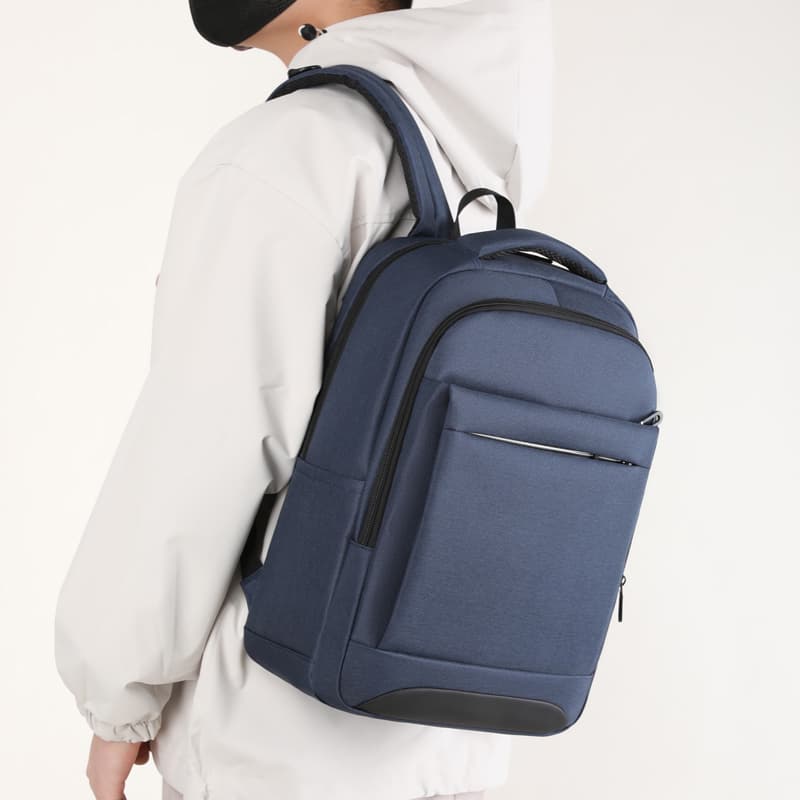 813 Backpack Laptop Men Model Bevel Display