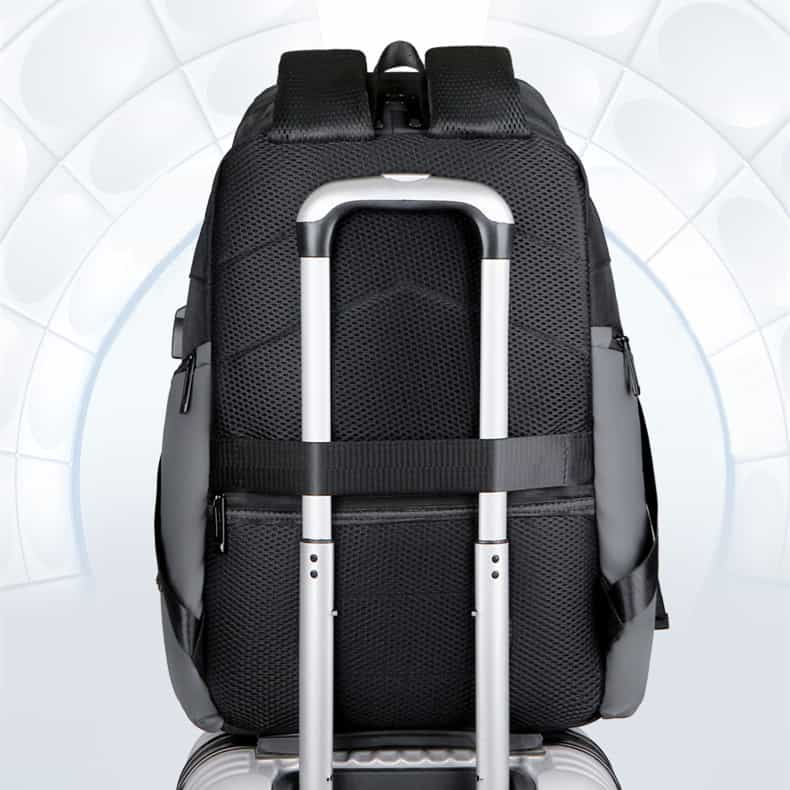 Large-Capacity-Multifunctional-Laptop-Backpack